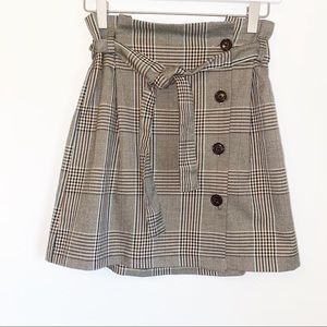 UO Penelope Plaid Paperbag Waist Miniskirt Size Small